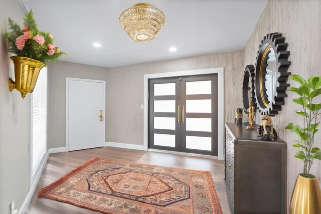 $1,190,000 | 6106 Royal Poinciana Lane, Tamarac, FL 33319