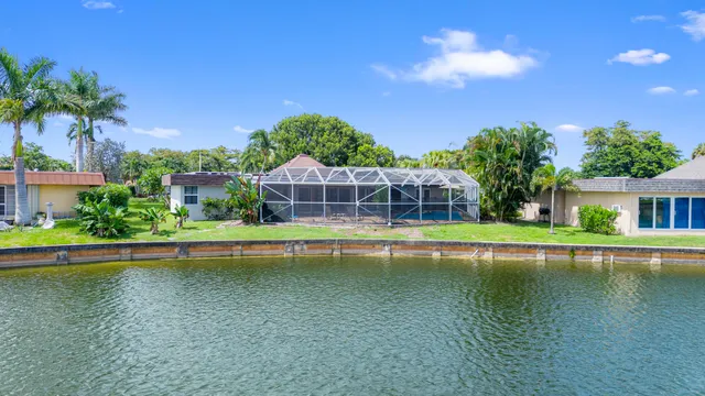 $1,190,000 | 6106 Royal Poinciana Lane, Tamarac, FL 33319