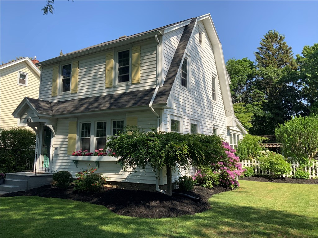 233 Wildmere Road Irondequoit, NY 14617 - Photo 2 of 44