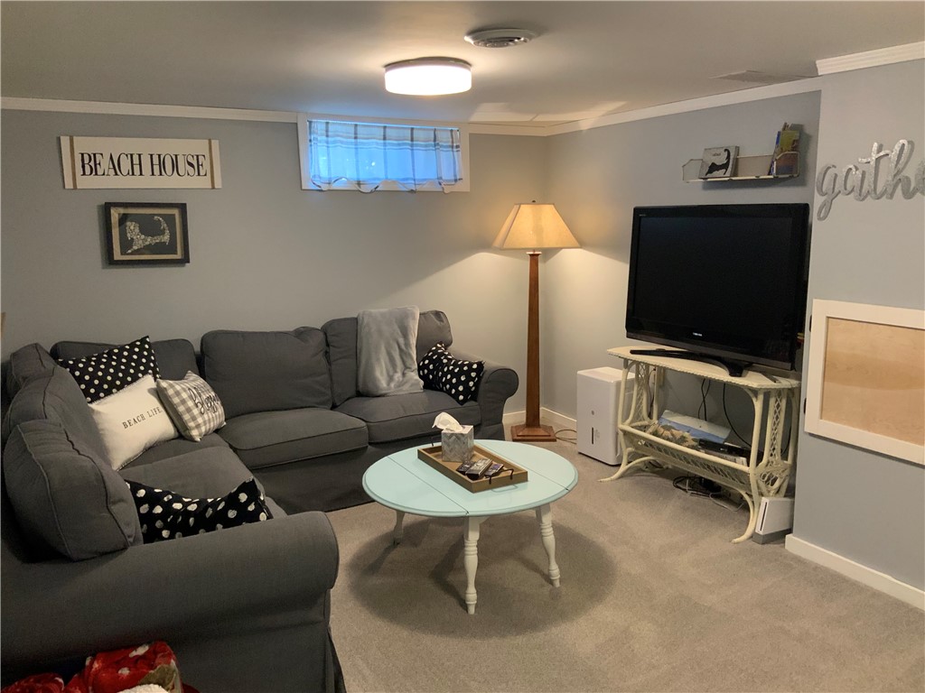 233 Wildmere Road Irondequoit, NY 14617 - Photo 39 of 44