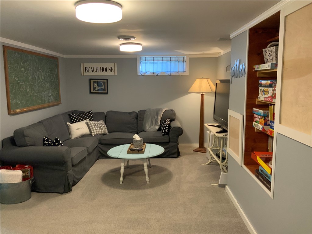 233 Wildmere Road Irondequoit, NY 14617 - Photo 40 of 44