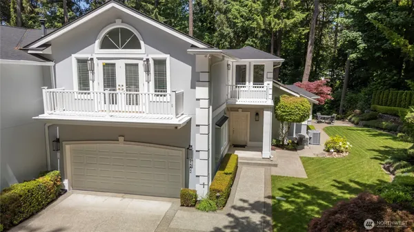 $799,950 | 11202 Greystone Drive Southwest, Lakewood, WA 98499