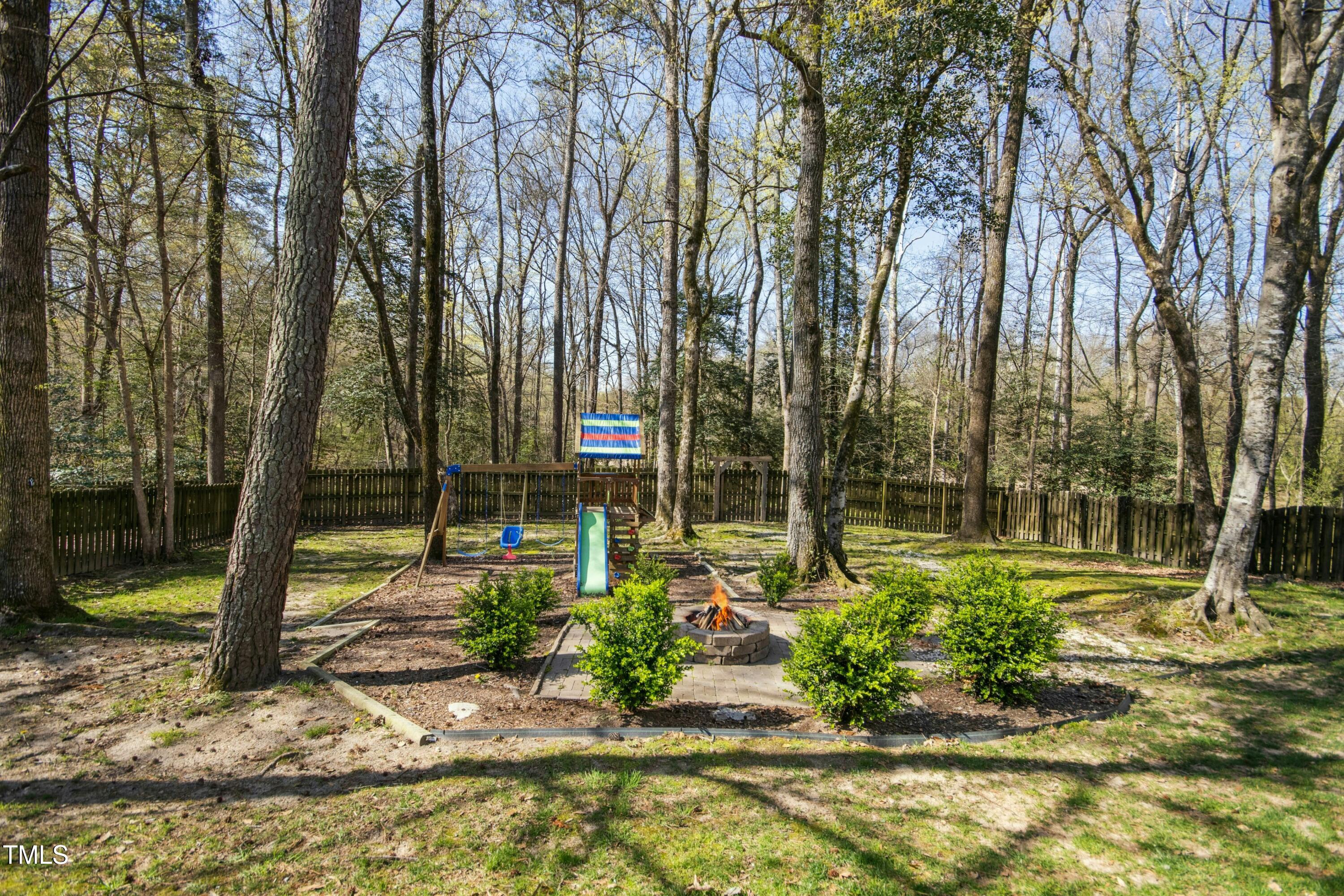 3320 Forest Mill Circle Raleigh, NC 27616 - Photo 24 of 30 027-480536-IMG_1985