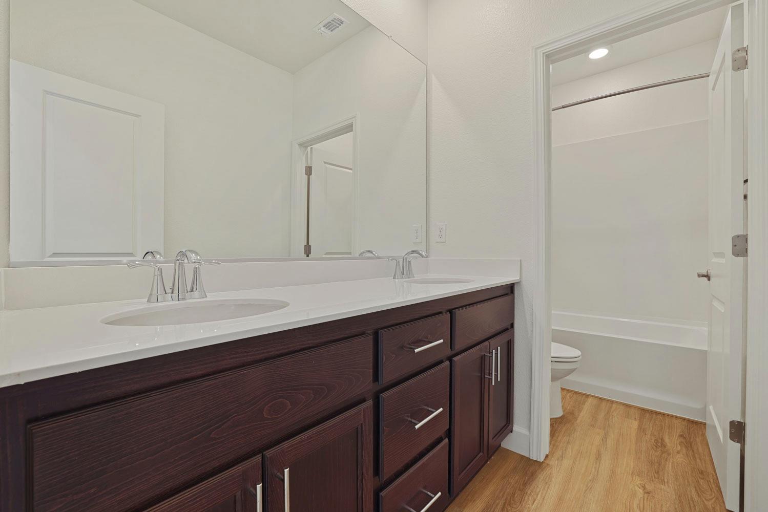 2345 Raphael Way Lodi, CA 95242 - Photo 31 of 62 Gallery Image 31