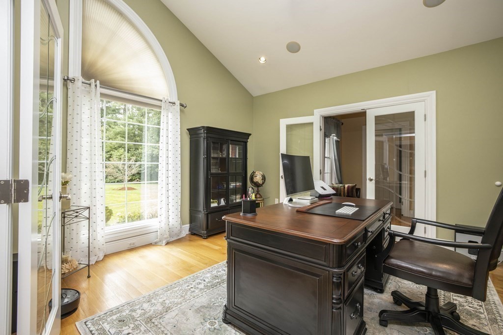 15 Elizabeth Drive Rochester, MA 02770 - Photo 16 of 42