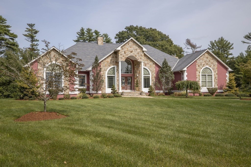 15 Elizabeth Drive Rochester, MA 02770 - Photo 3 of 42