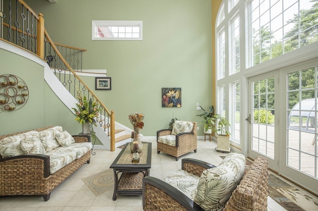 15 Elizabeth Drive Rochester, MA 02770 - Photo 31 of 42