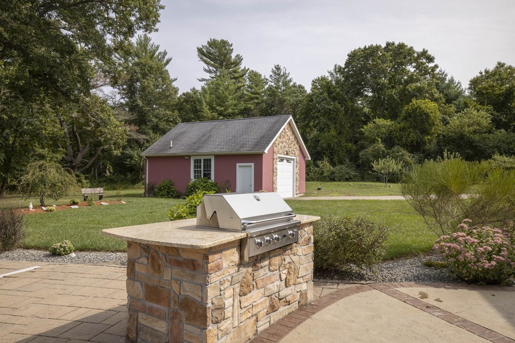 15 Elizabeth Drive Rochester, MA 02770 - Photo 39 of 42