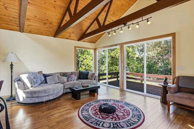 $1,095,000 | 59484 Cascadel Road, North Fork, CA 93643