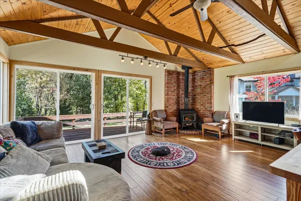 $1,045,000 | 59484 Cascadel Road, North Fork, CA 93643