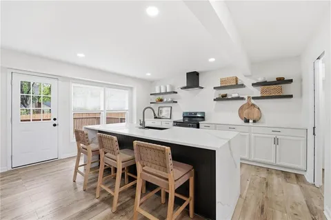 $459,990 | 10442 Century Lane, Lenexa, KS 66215