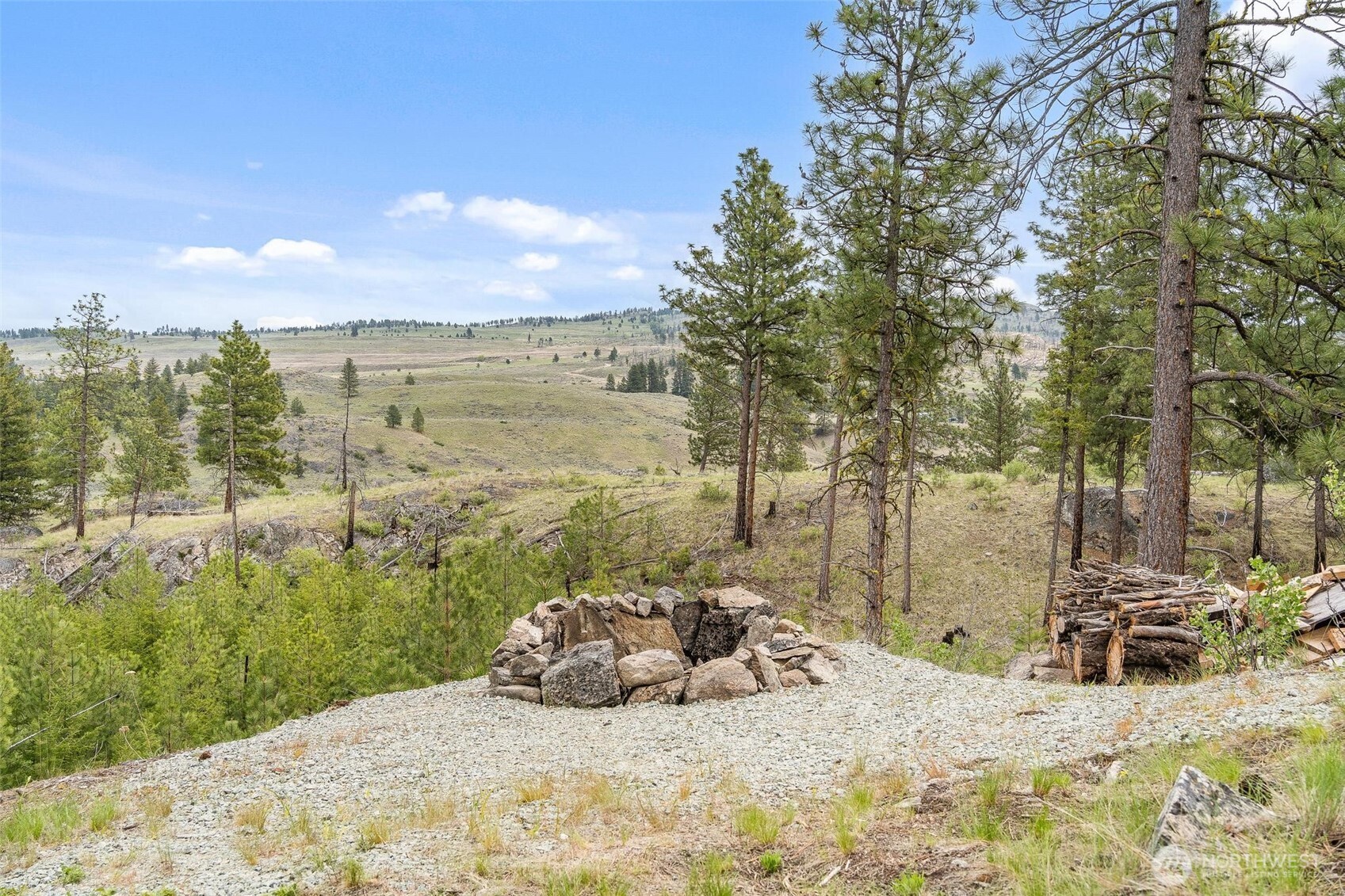 39 Homestead Spur Road Oroville, WA 98844 - Photo 30 of 37 Gallery Image 30