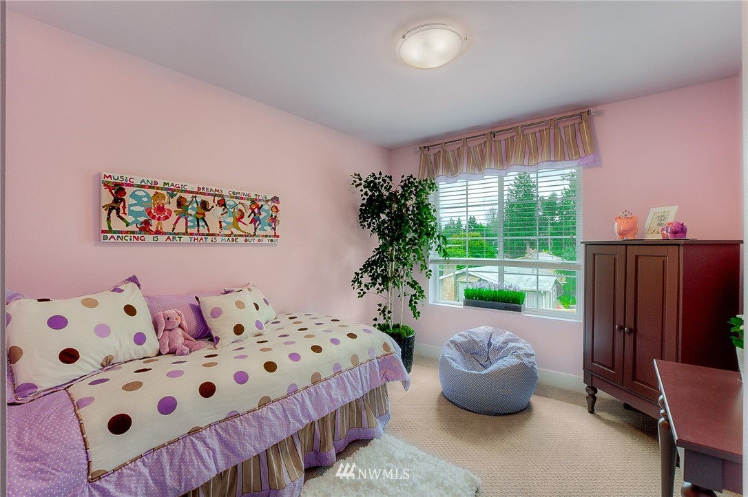 11504 Southeast 177th Place Renton, WA 98055 - Photo 13 of 23 Gallery Image 13