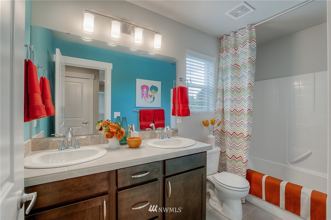 11504 Southeast 177th Place Renton, WA 98055 - Photo 14 of 23 Gallery Image 14