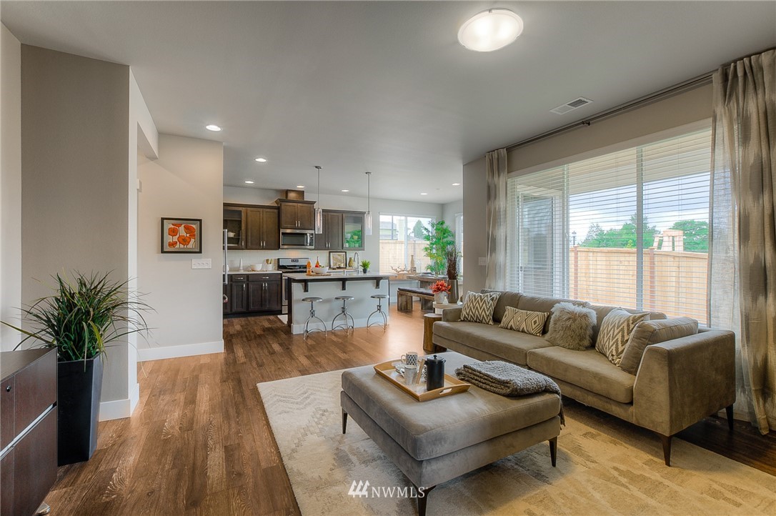 11504 Southeast 177th Place Renton, WA 98055 - Photo 4 of 23 Gallery Image 4