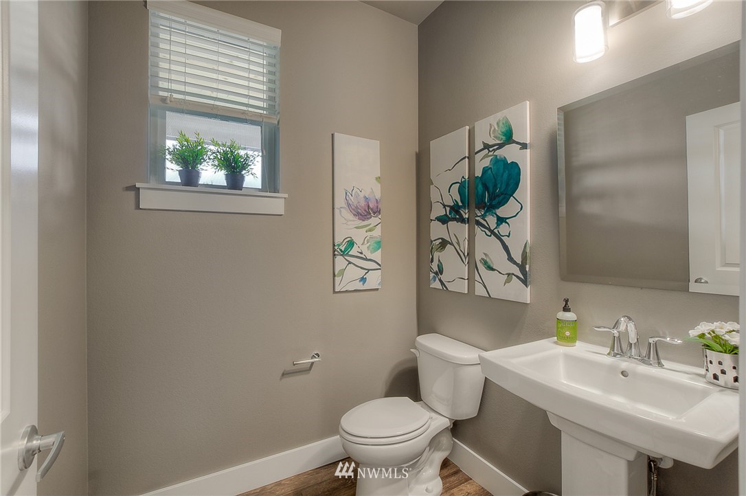 11504 Southeast 177th Place Renton, WA 98055 - Photo 8 of 23 Gallery Image 8