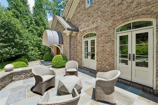 $2,500,000 | 4279 East Brookhaven Drive Northeast, Atlanta, GA 30319