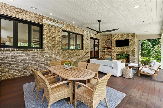 $2,500,000 | 4279 East Brookhaven Drive Northeast, Atlanta, GA 30319