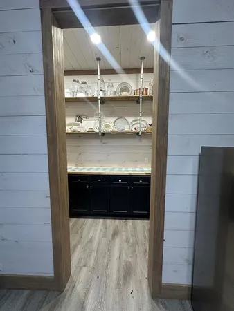 a room with wooden floor