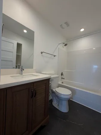 $629,000 | 5 Carey Avenue, Unit A & B, Carey, ID 83320