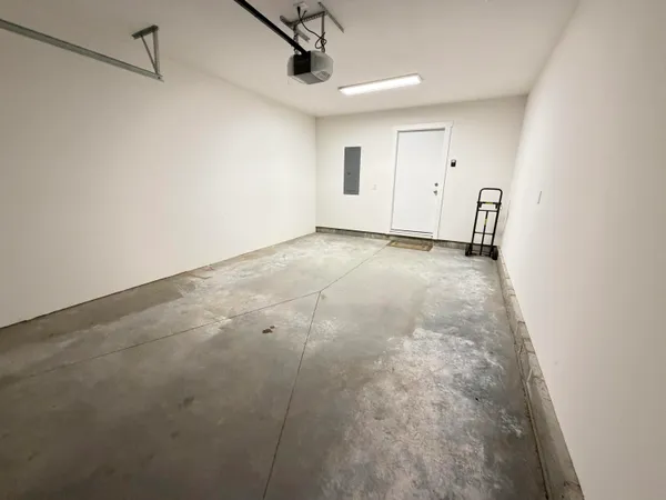 $629,000 | 5 Carey Avenue, Unit A & B, Carey, ID 83320