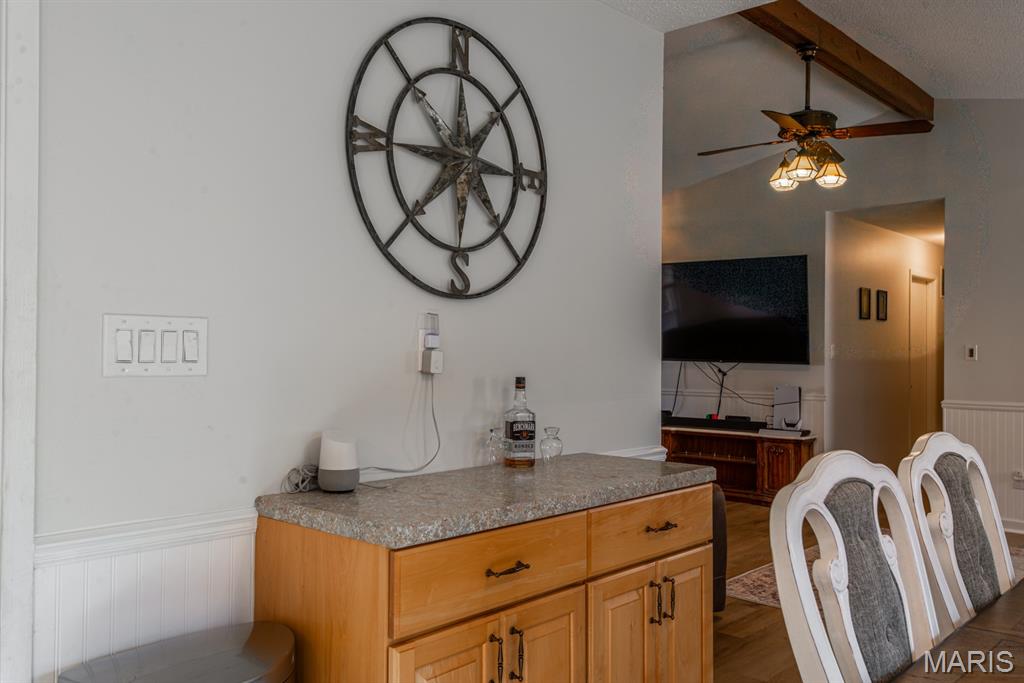 7012 Chalkstone Road Oakville, MO 63129 - Photo 24 of 48