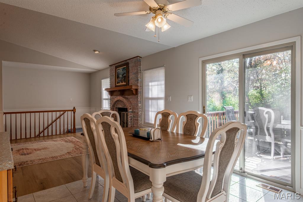 7012 Chalkstone Road Oakville, MO 63129 - Photo 25 of 48