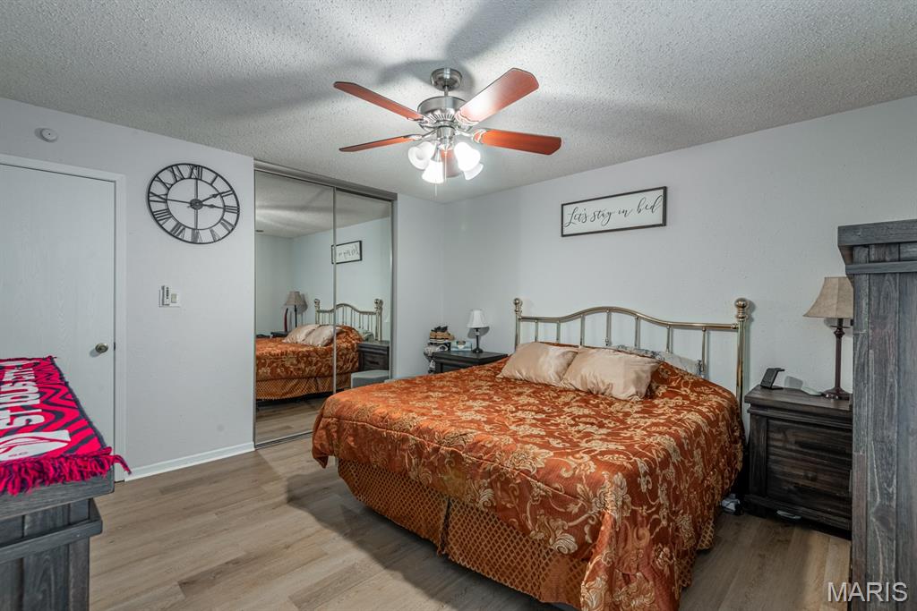 7012 Chalkstone Road Oakville, MO 63129 - Photo 33 of 48