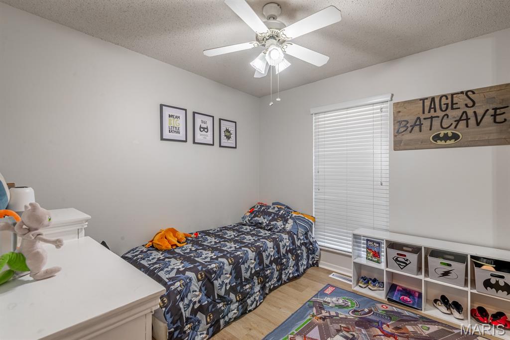 7012 Chalkstone Road Oakville, MO 63129 - Photo 35 of 48