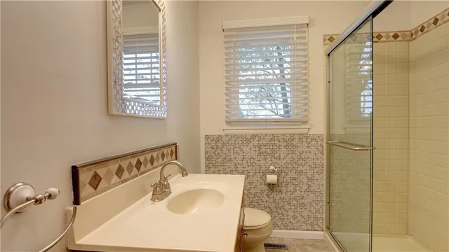 $249,000 | 3092 East Bayard Street, Seneca Falls, NY 13148