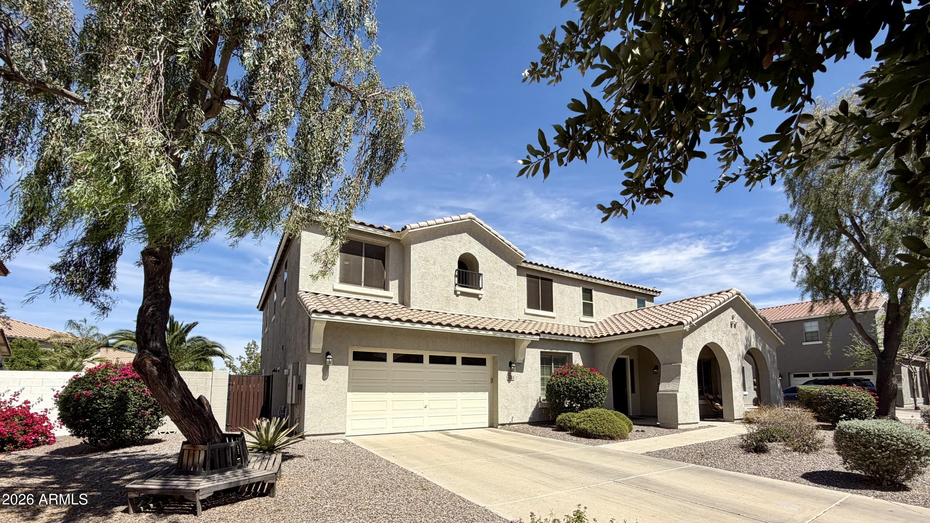 6243 South Rochester Drive Gilbert, AZ 85298 - Photo 2 of 55