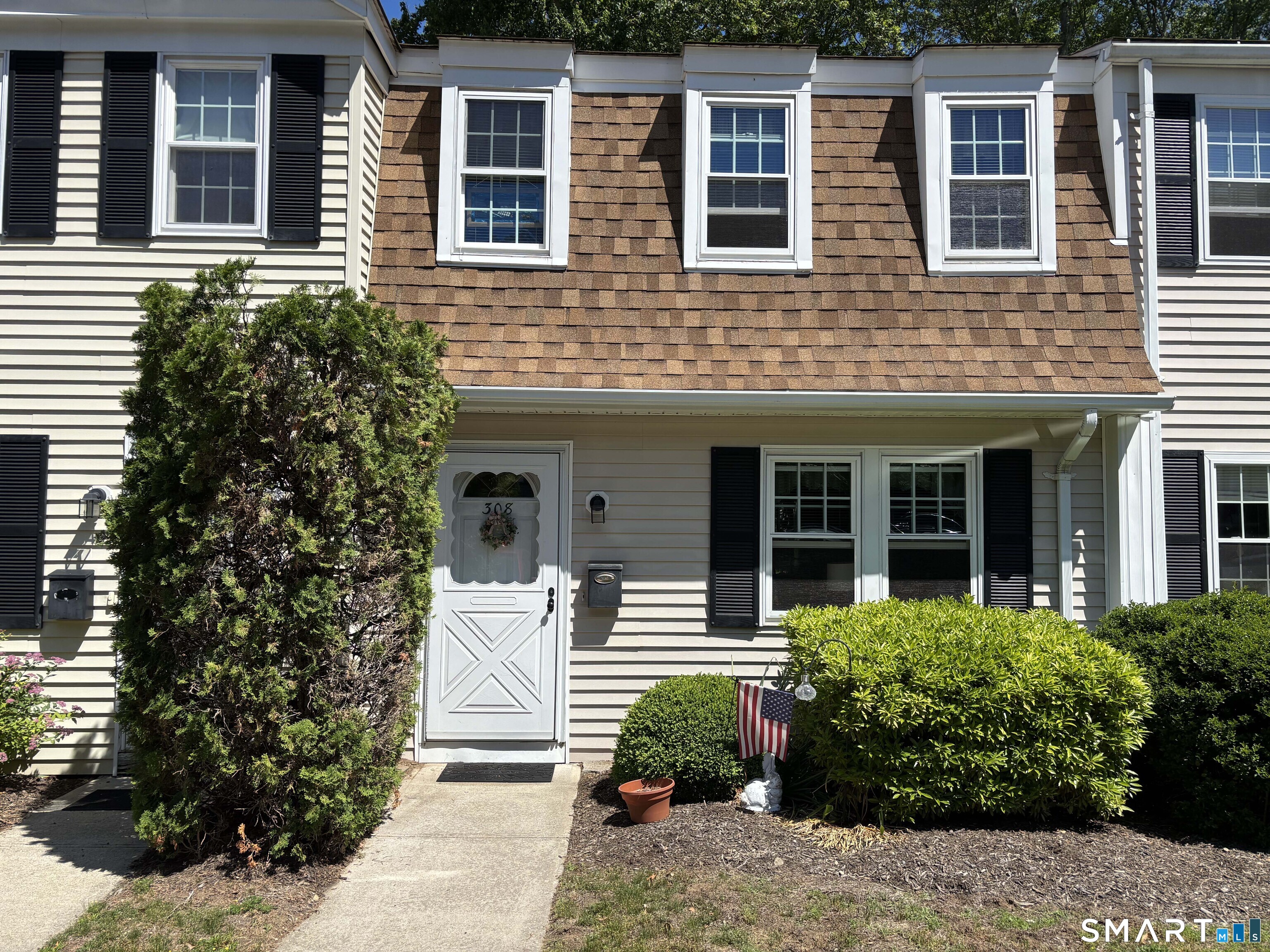391 Main Street, Unit 308 Deep River, CT 06417 - Photo 4 of 29 Close Up Front Door Unit 308