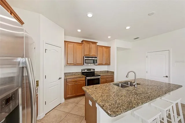 $425,000 | 19485 Paddock View Drive, Tampa, FL 33647