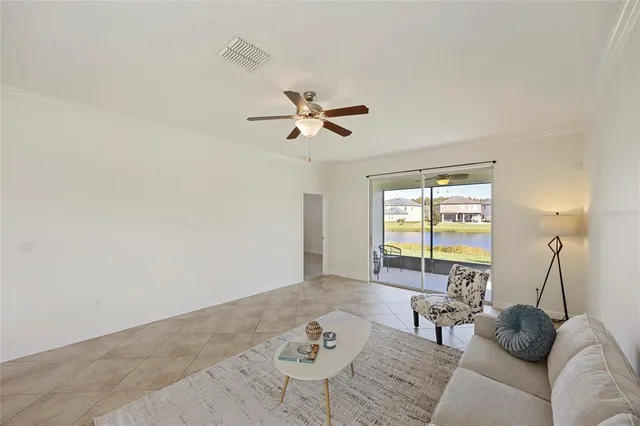 $425,000 | 19485 Paddock View Drive, Tampa, FL 33647