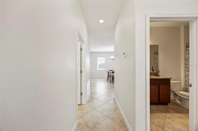 $425,000 | 19485 Paddock View Drive, Tampa, FL 33647