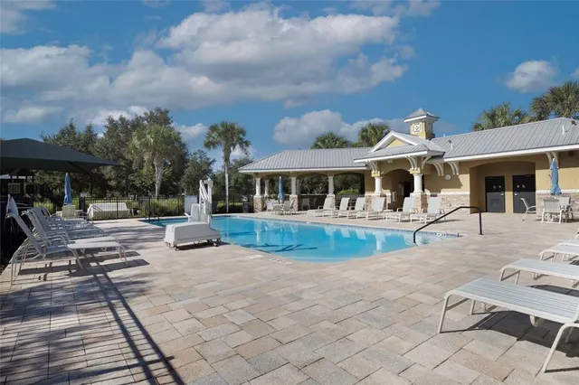 $425,000 | 19485 Paddock View Drive, Tampa, FL 33647