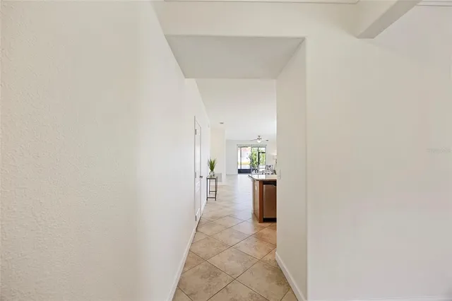 $425,000 | 19485 Paddock View Drive, Tampa, FL 33647