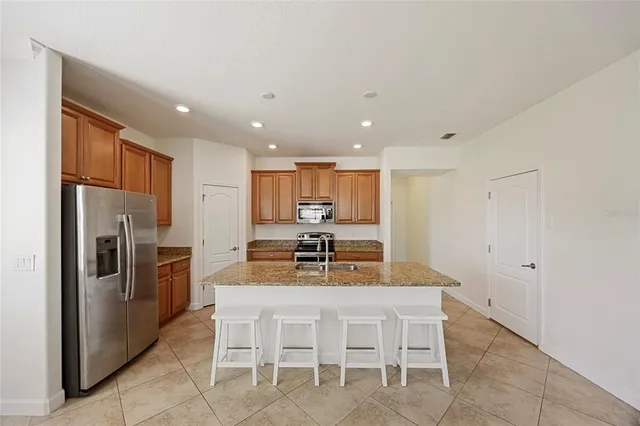 $425,000 | 19485 Paddock View Drive, Tampa, FL 33647