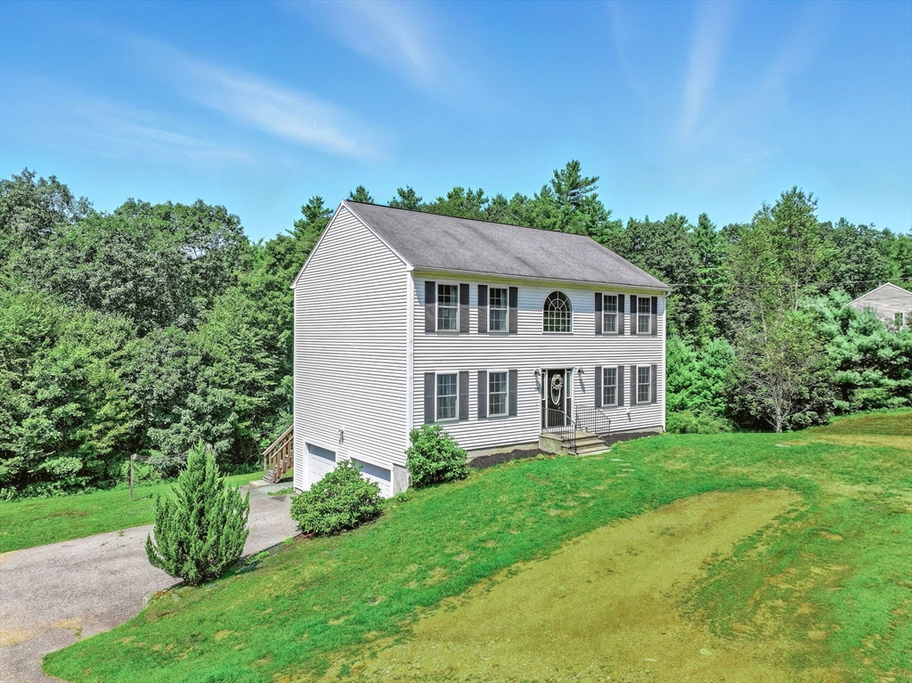 270 New Braintree Road West Brookfield, MA 01585 - Photo 2 of 38