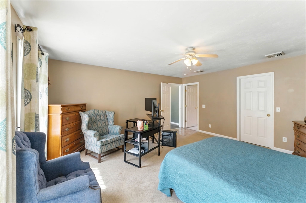 270 New Braintree Road West Brookfield, MA 01585 - Photo 23 of 38