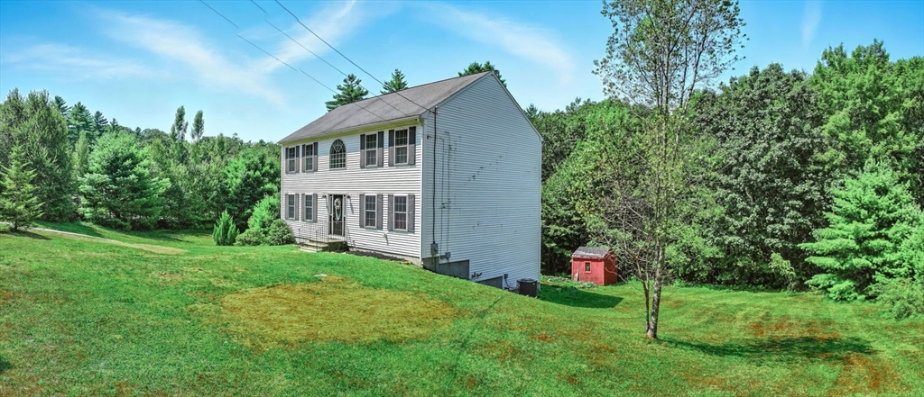 270 New Braintree Road West Brookfield, MA 01585 - Photo 4 of 38