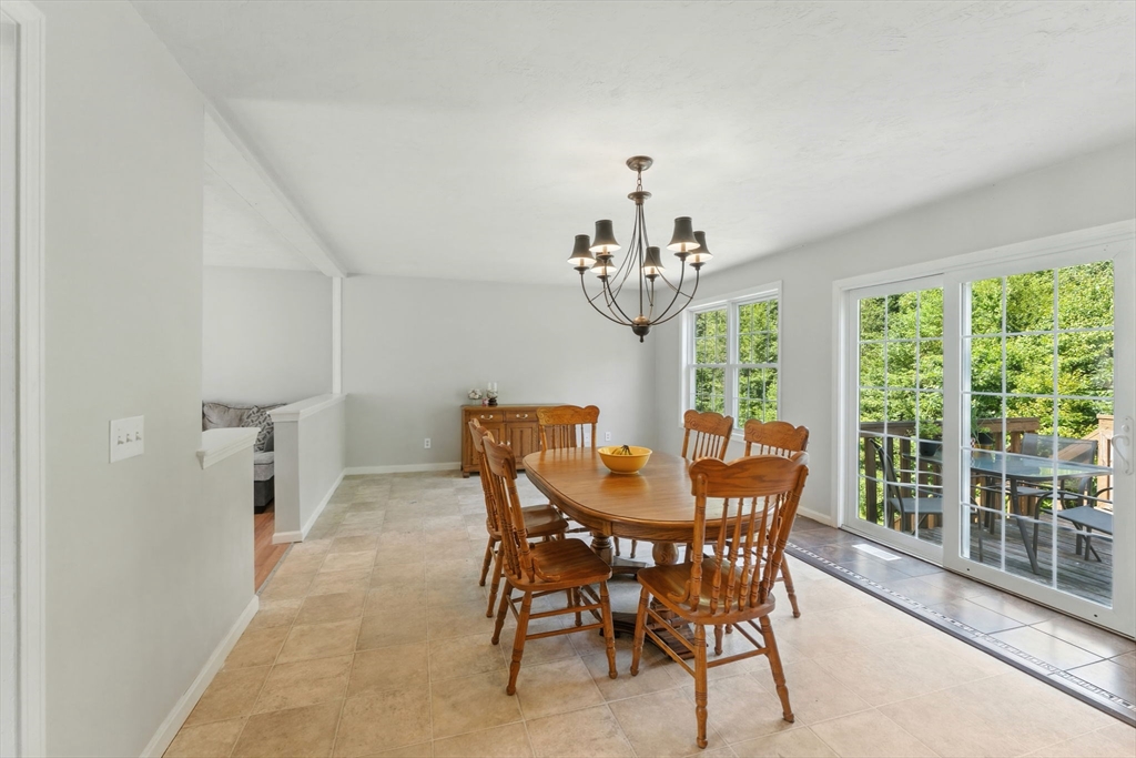 270 New Braintree Road West Brookfield, MA 01585 - Photo 9 of 38