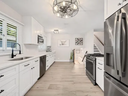 $699,000 | 4721 Main Street, Downers Grove, IL 60515