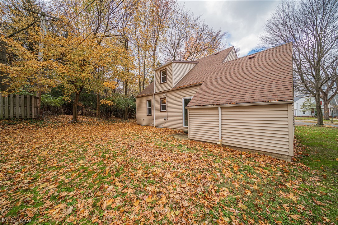 1107 Castleton Road Cleveland Heights, OH 44121 - Photo 28 of 31