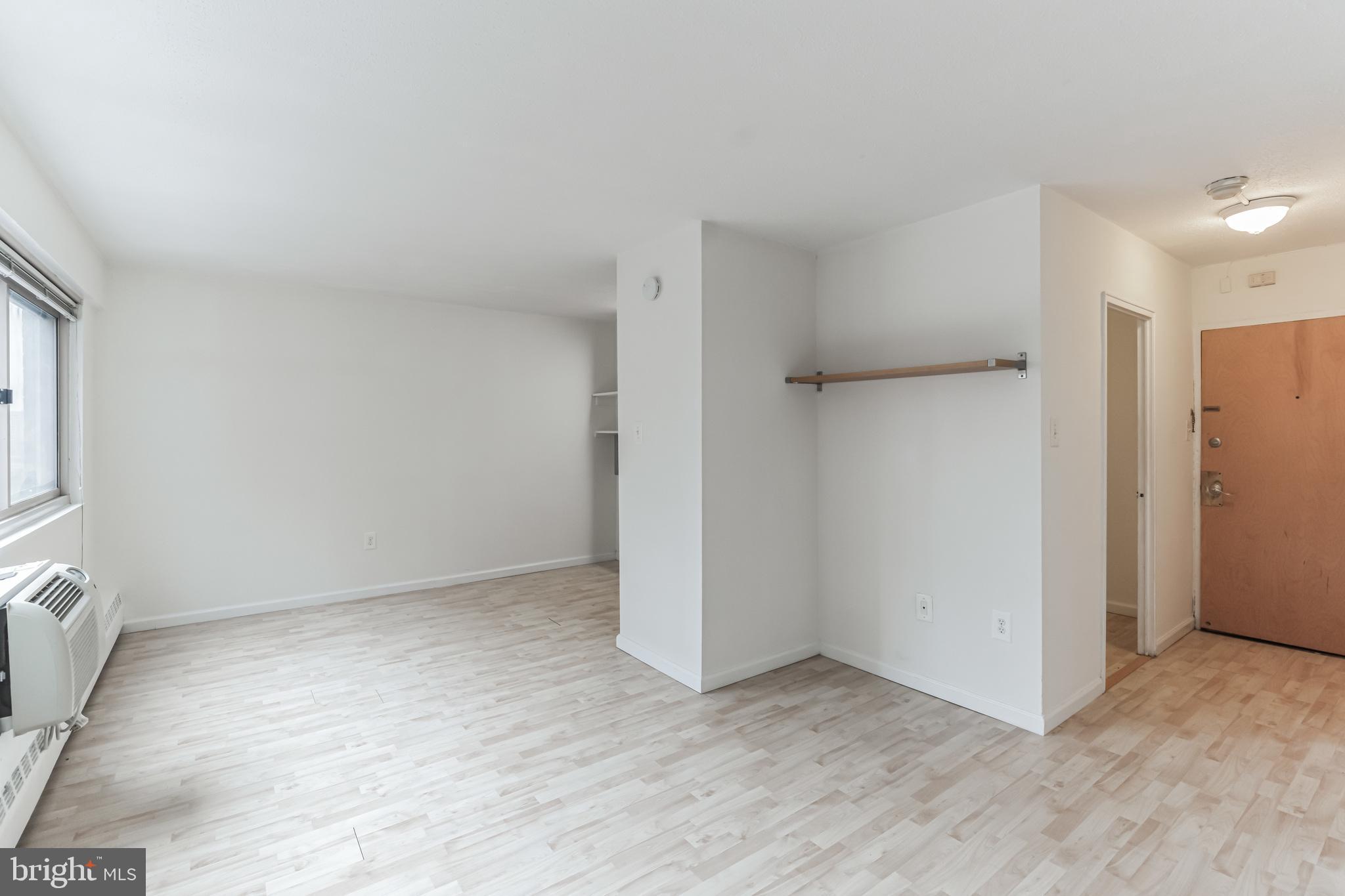 2101 Chestnut Street, Unit 1102 Philadelphia, PA 19103 - Photo 4 of 17 an empty room with a empty space