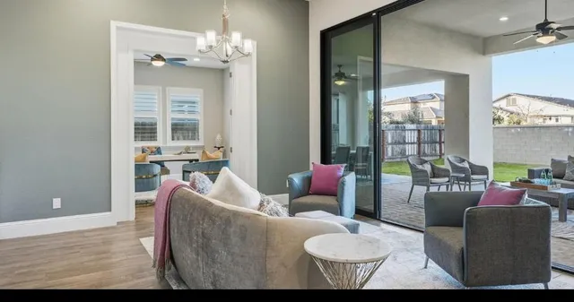 $1,519,000 | 2687 Trenton Avenue, Clovis, CA 93619