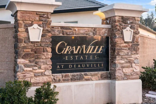 $1,519,000 | 2687 Trenton Avenue, Clovis, CA 93619