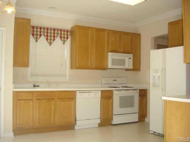 267 Inkster Cove Raleigh, NC 27603 - Photo 8 of 11