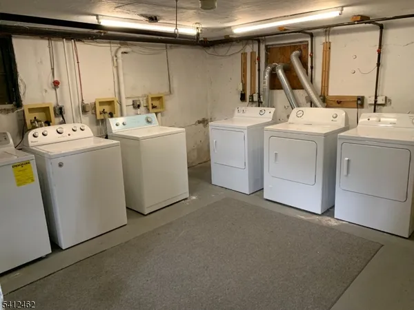 $1,800 | 14 Laura Avenue, Unit 3, Nutley, NJ 07110