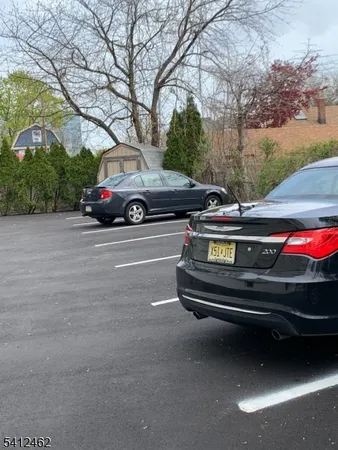 $1,800 | 14 Laura Avenue, Unit 3, Nutley, NJ 07110